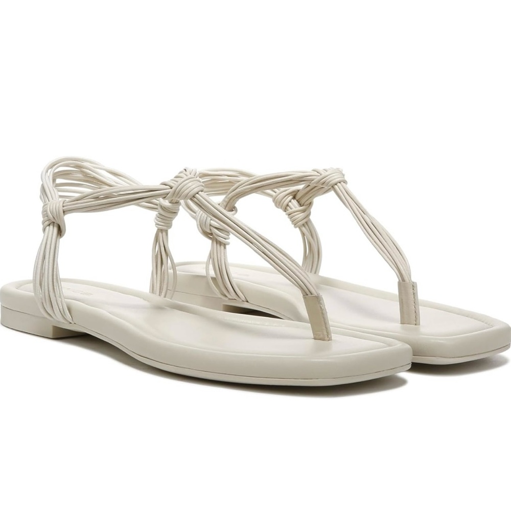 New Vince Deja leather sandals in color Moonlight. Original box and dust bag.